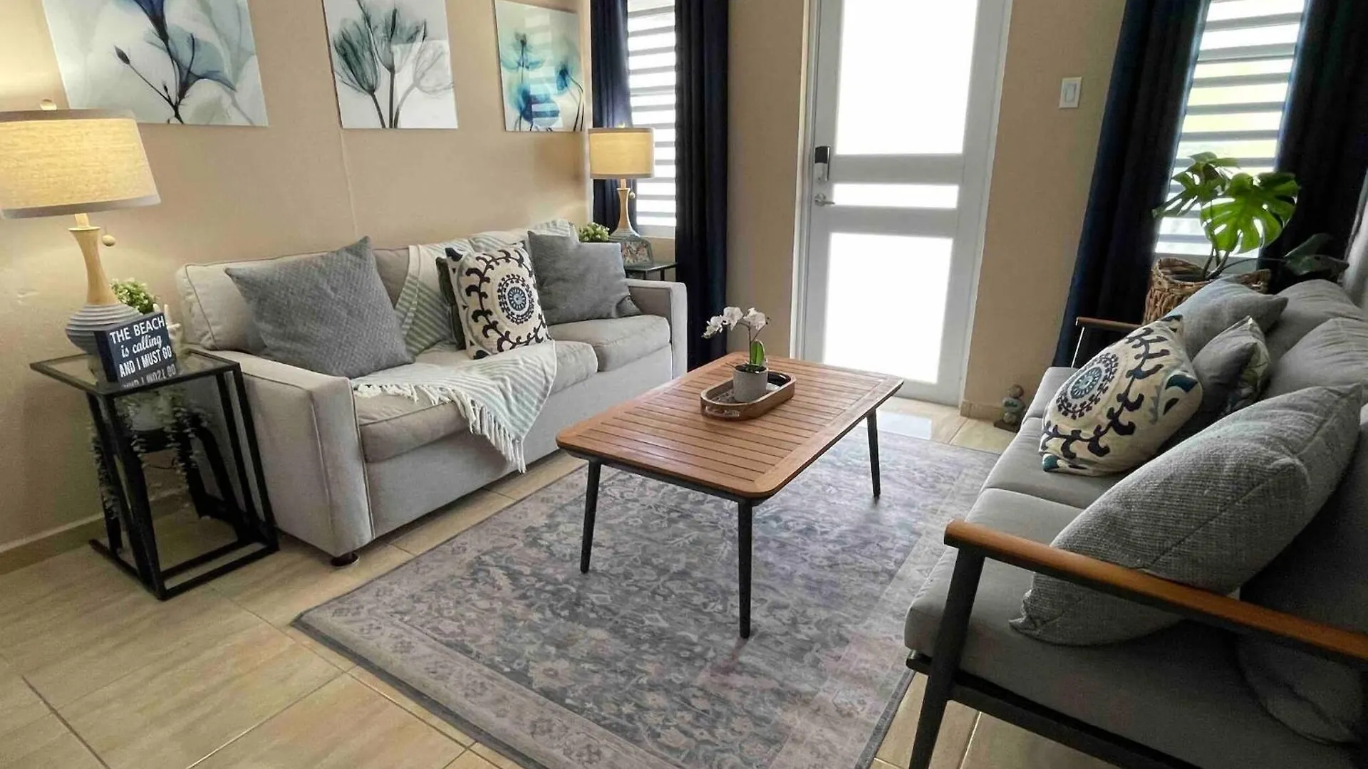 2 Units, 1 Price Group Bundle Sleeps 8 Beach House Luquillo Apartman